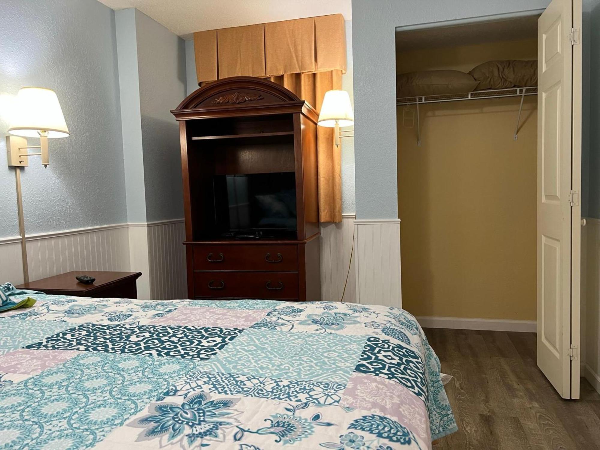 Вилла 2007 S Ocean Blvd, 0406 - Ocean Front Sleeps 10 Миртл-Бич Экстерьер фото